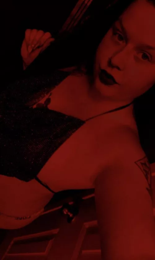 Heyyyy by Flat-Delivery-4223