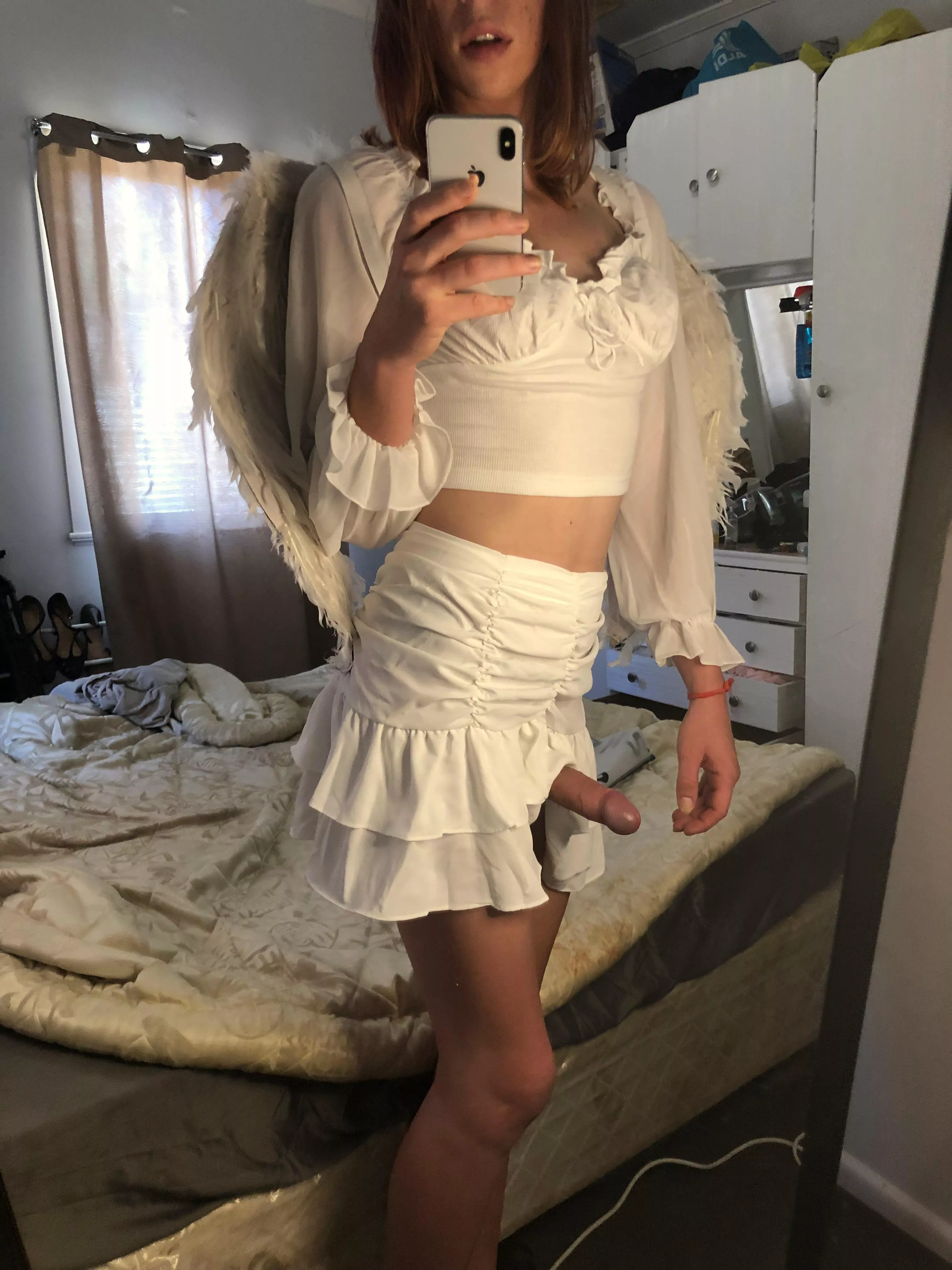 Hi :3 posted by TS-lucyxo