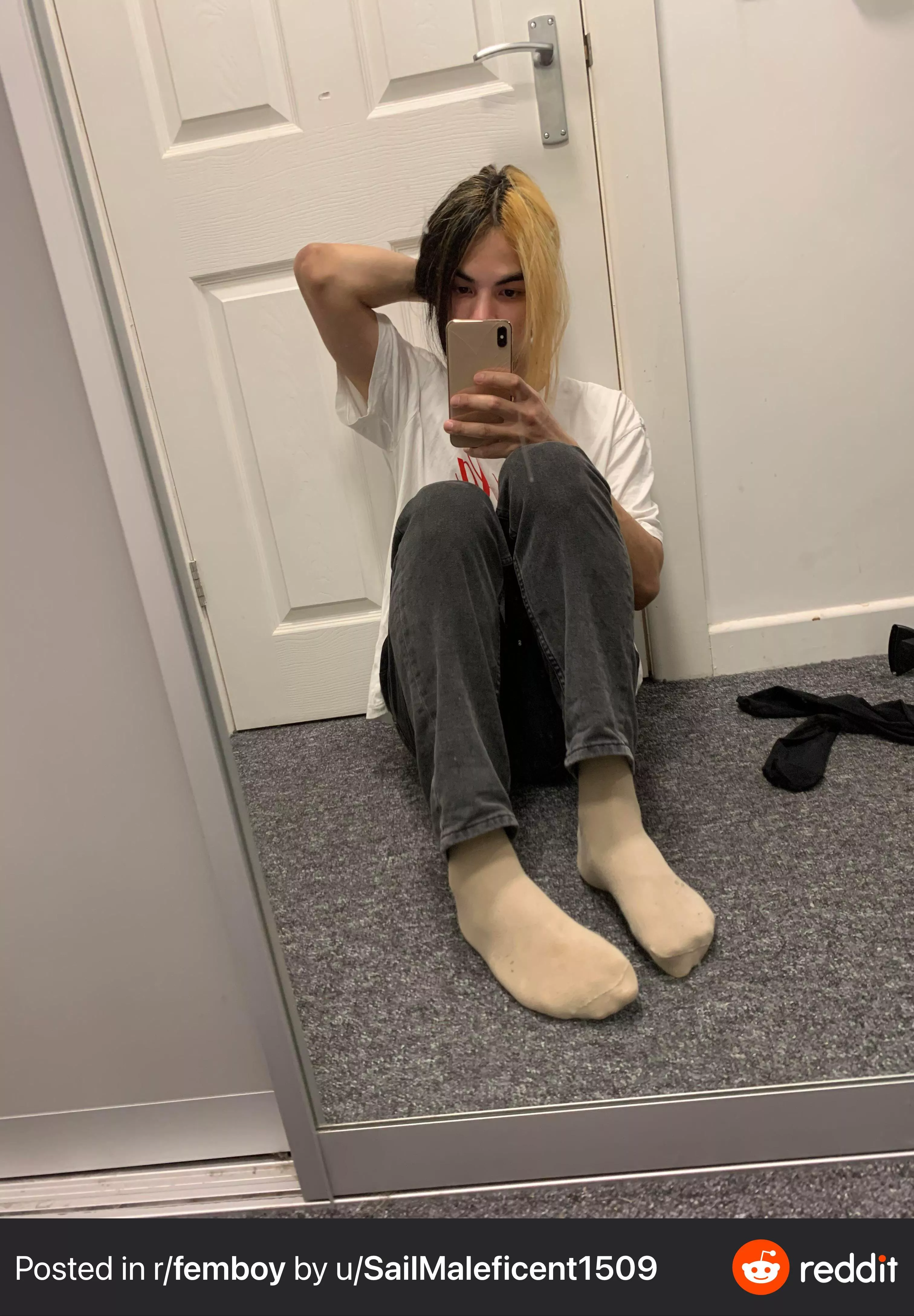 :) hi posted by SailMaleficent1509