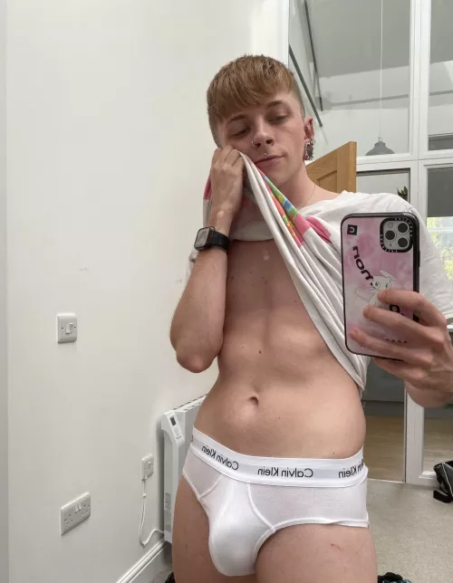 Hi :) by Infinite-Advisor-986