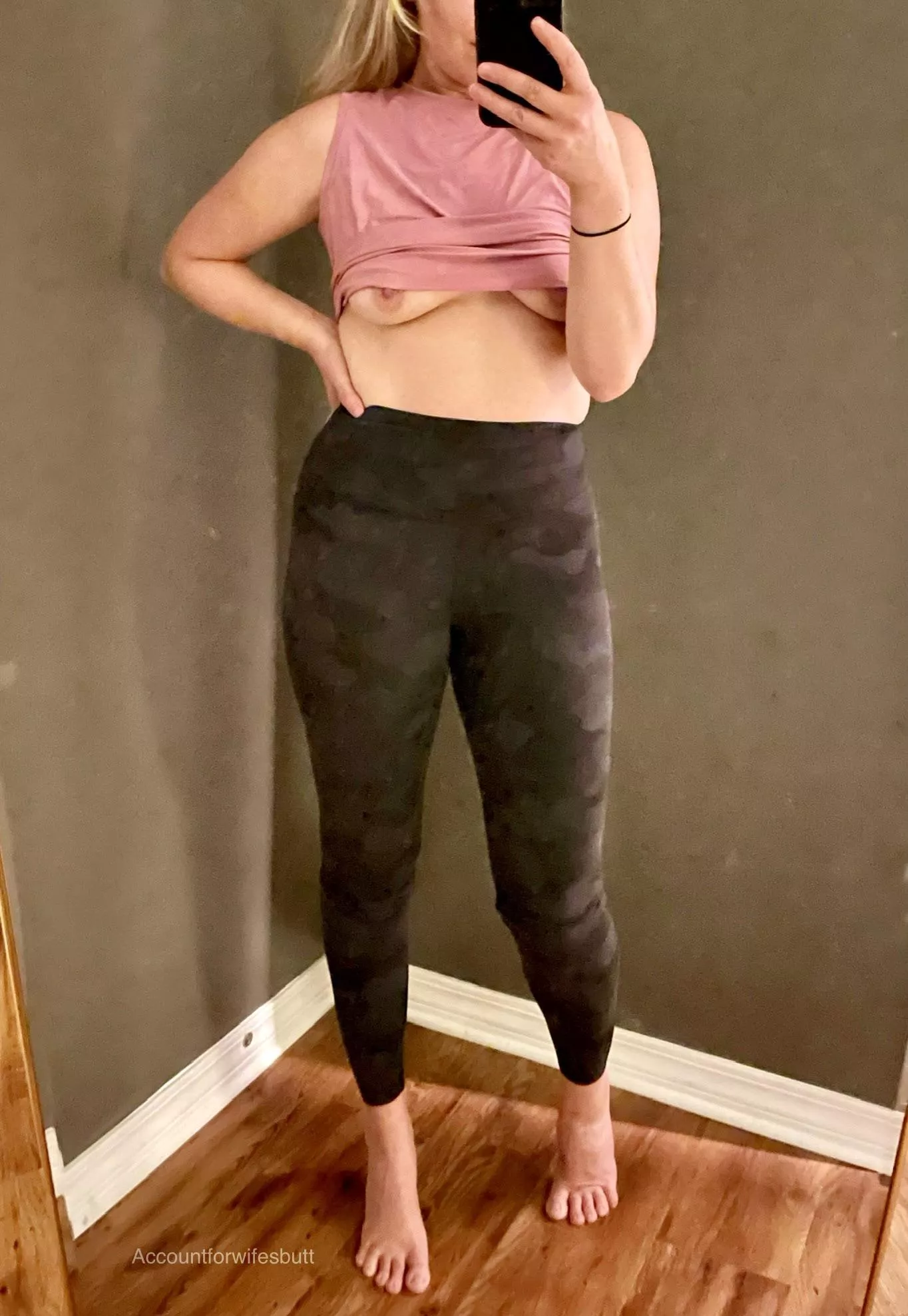 Hi. posted by Accountforwifesbutt