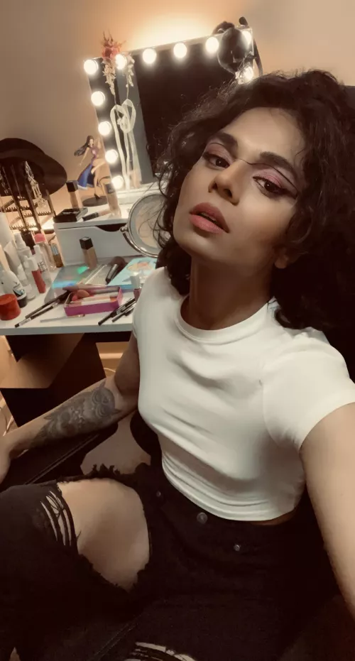 Hi again 🤭♥️ by SadArtsyGirl