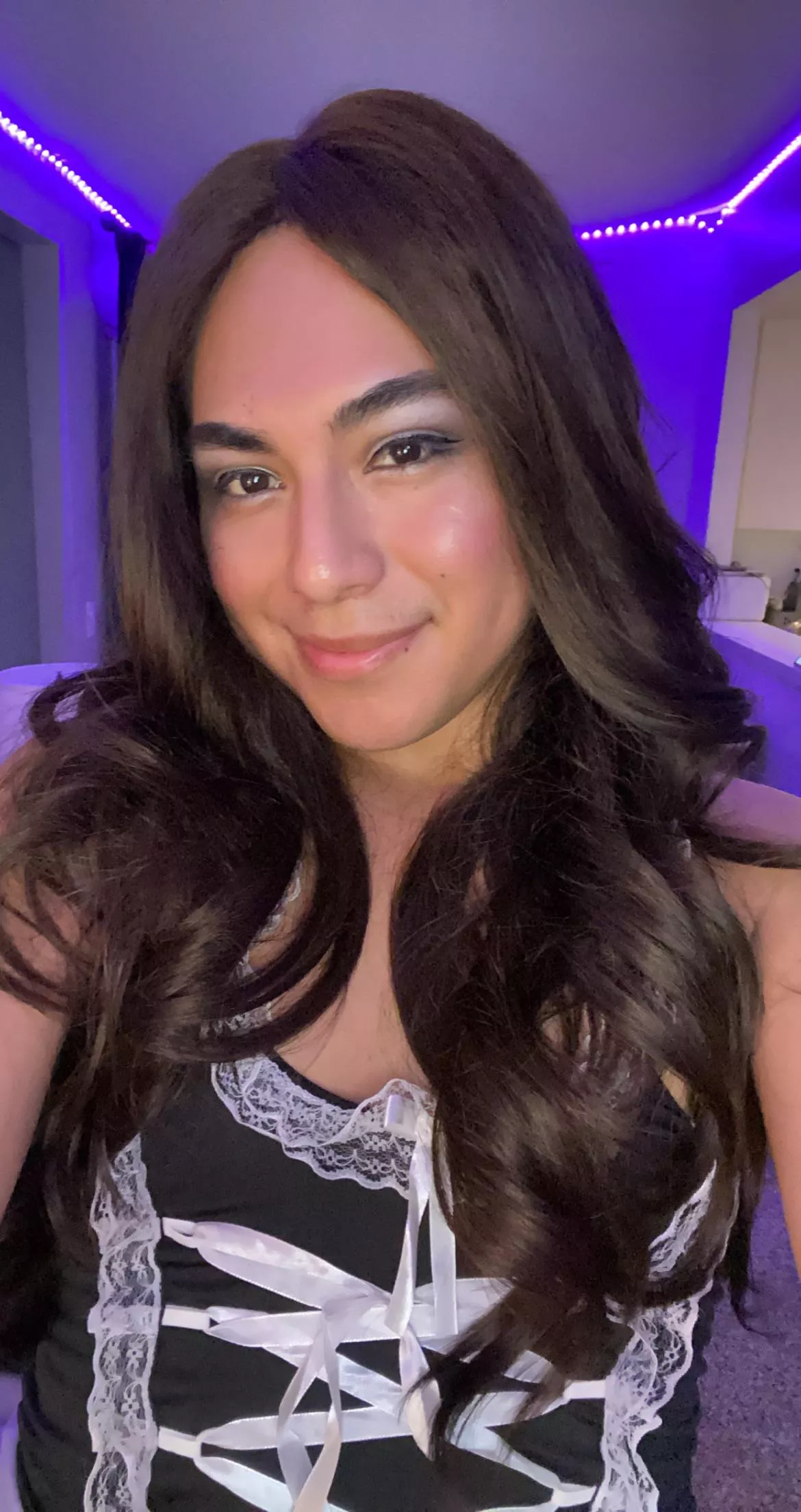 Hi all! First time wearing makeup. 💓💓💓 posted by AngelWesleyxxx