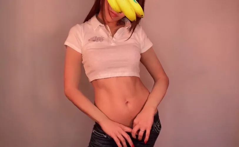 hi call me Lisa <3 by lisabananalemon