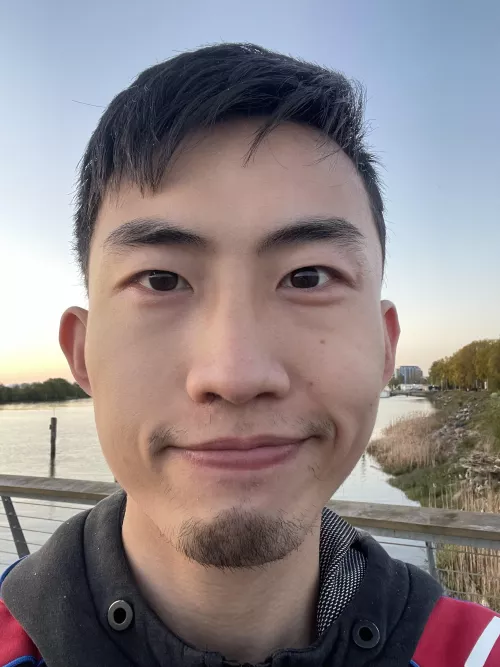 Hi cuties, may I get some love from you as an Asian bro🥰? by Comb_Fragrant