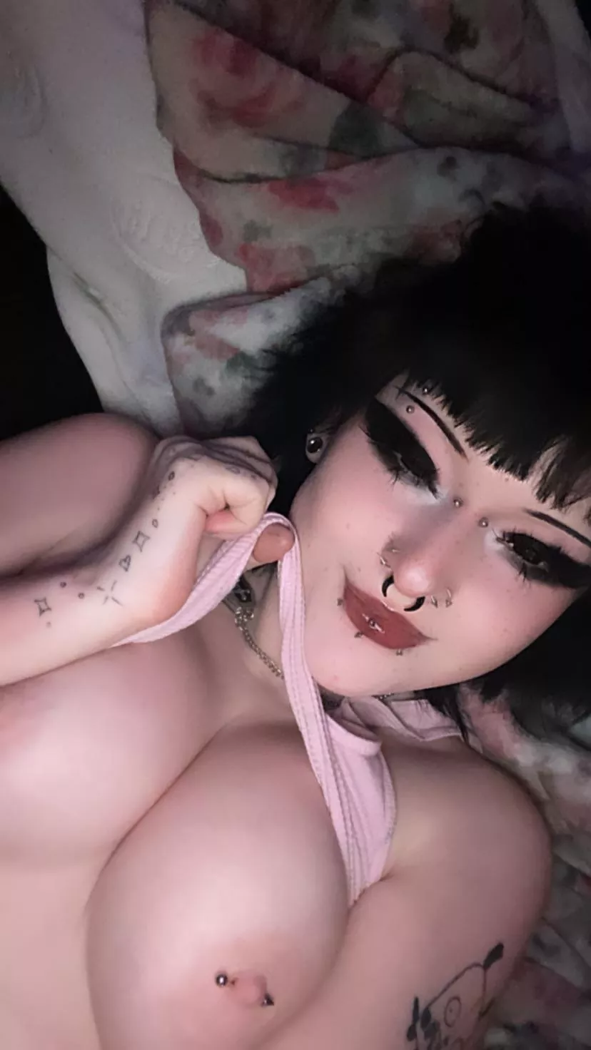 hi :D posted by audreysaysrawrx