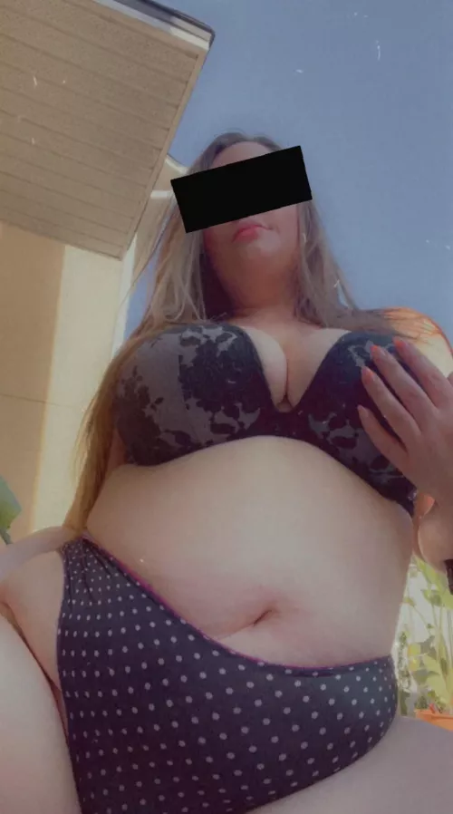 Hi down there 😇 by _thatonemilf