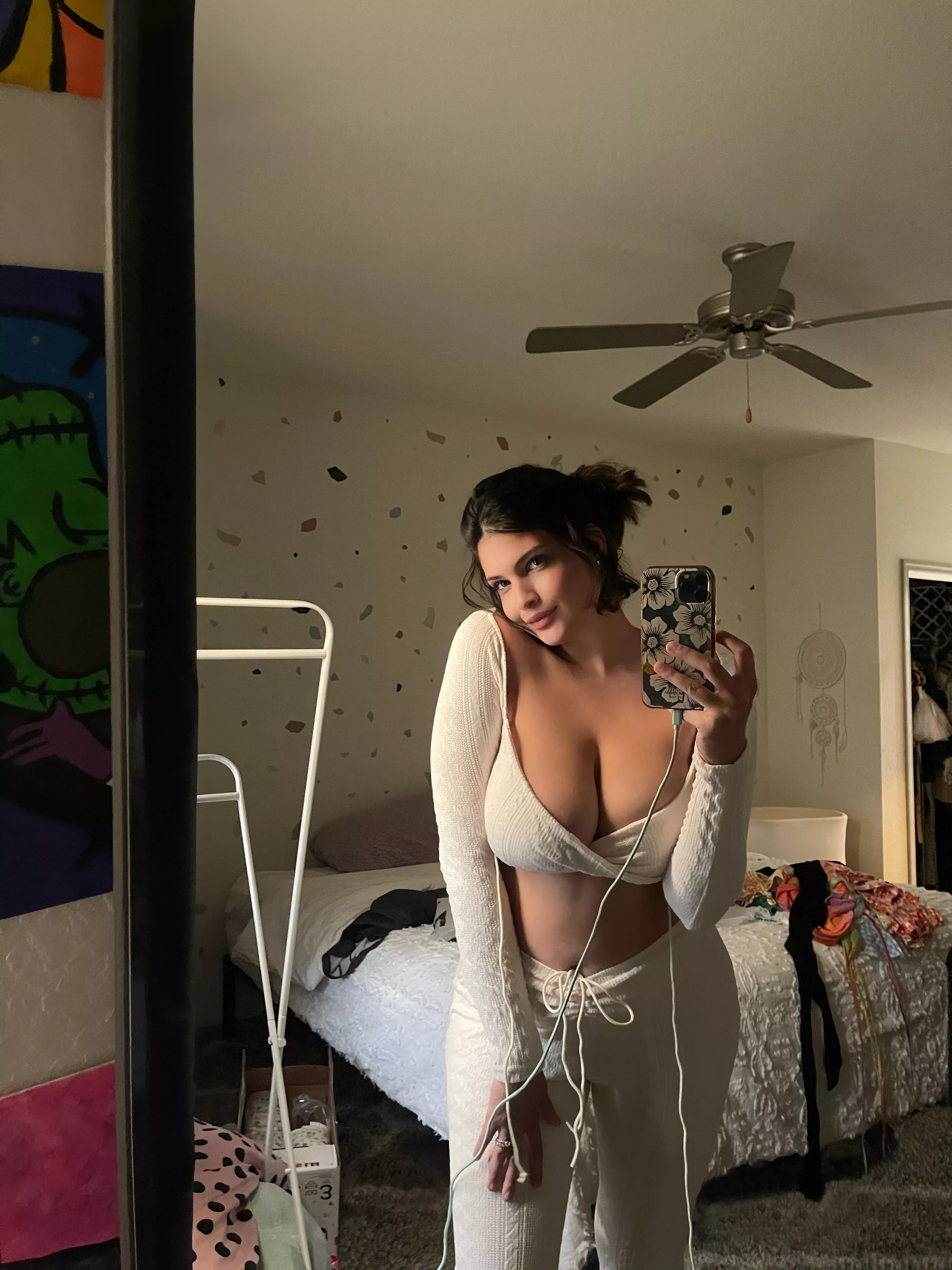 Hi everyone, my VIP page is now free 🍉🍒🥥🍌 I’ll post my link in comments ⬇️💖 have a good day ❤️ posted by Yourpocketpornstar