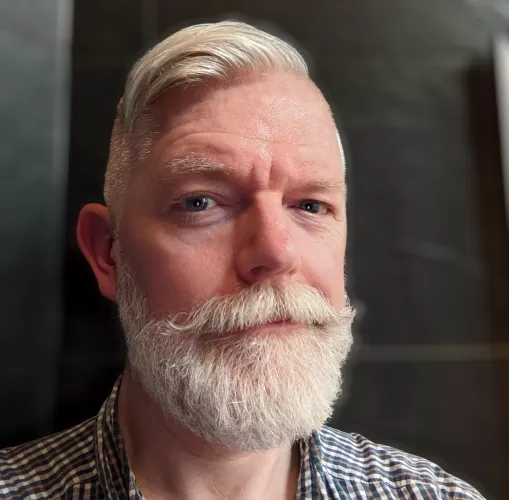 hi gays! by scarebear__