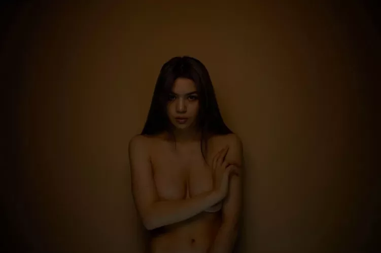 Hi handsome | Dropped link in comments and in my profile by materialmajority