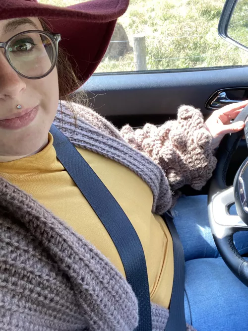 Hi, have an old picture 🥰🤓 by Bustylix