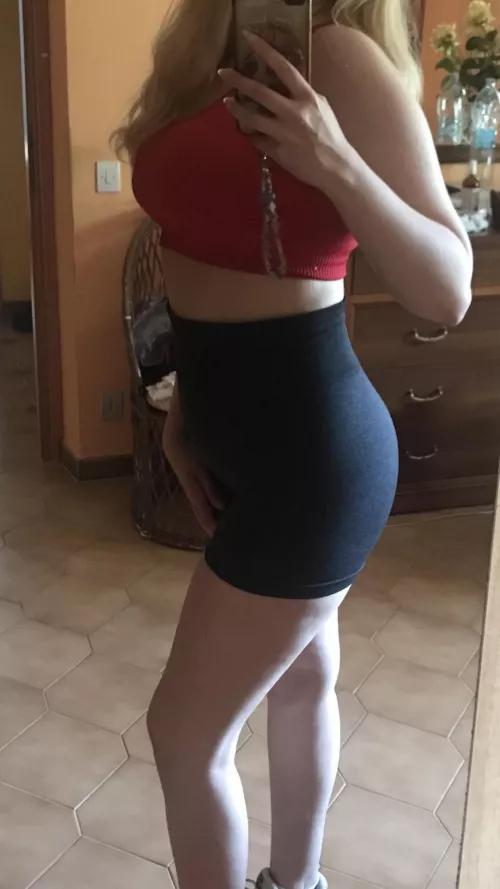 Hi ❤️ Hope I’m welcome here by thiccblondegoddess