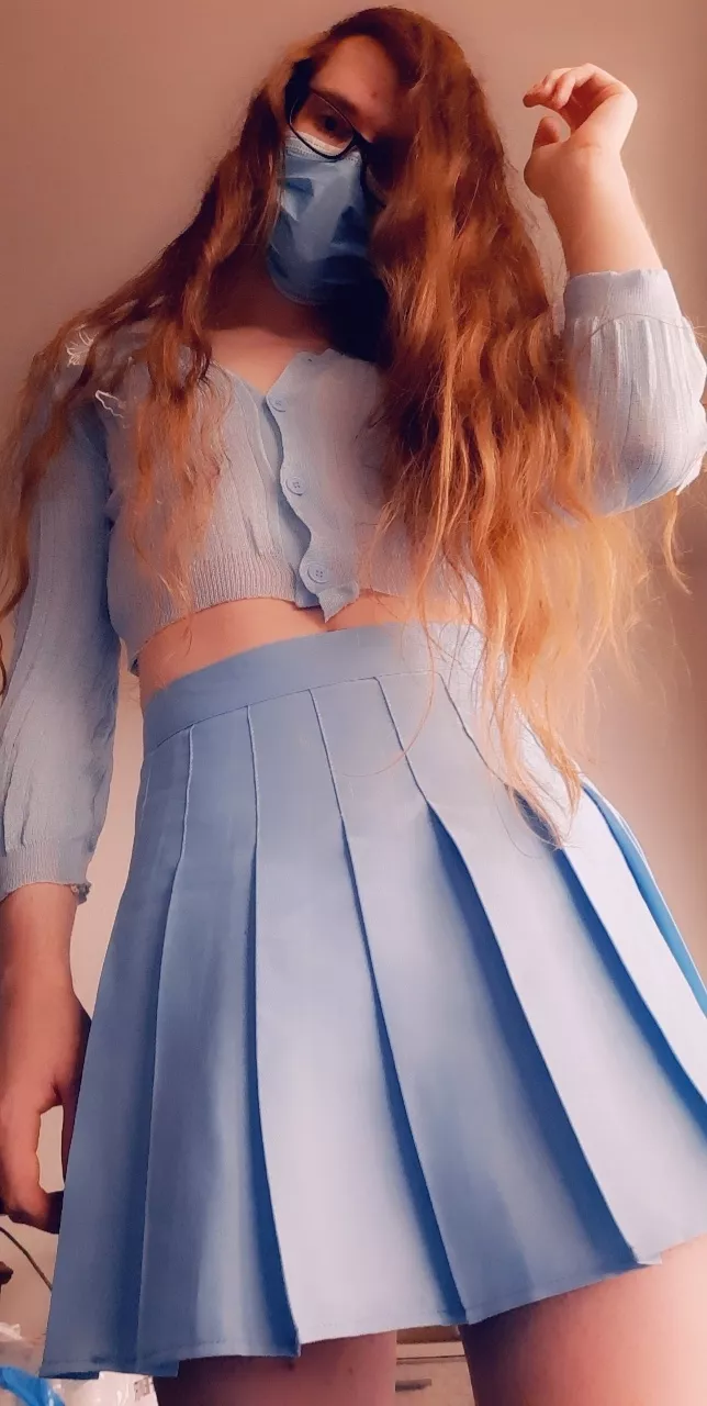 hi i turned 21 yesterday posted by kittenkaitlynn