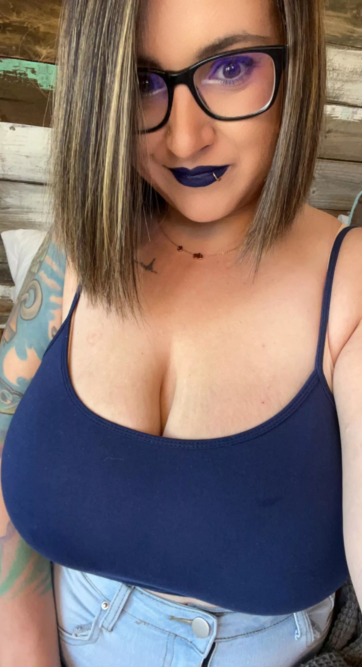 Hi, I’m Dee, 33F posted by Sufficient_Dingo6416