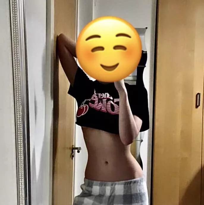 Hi😇 I’m new to onlyfans 😇 subscribe now it’s free 😇 link in comments 😇 posted by viiiisummers