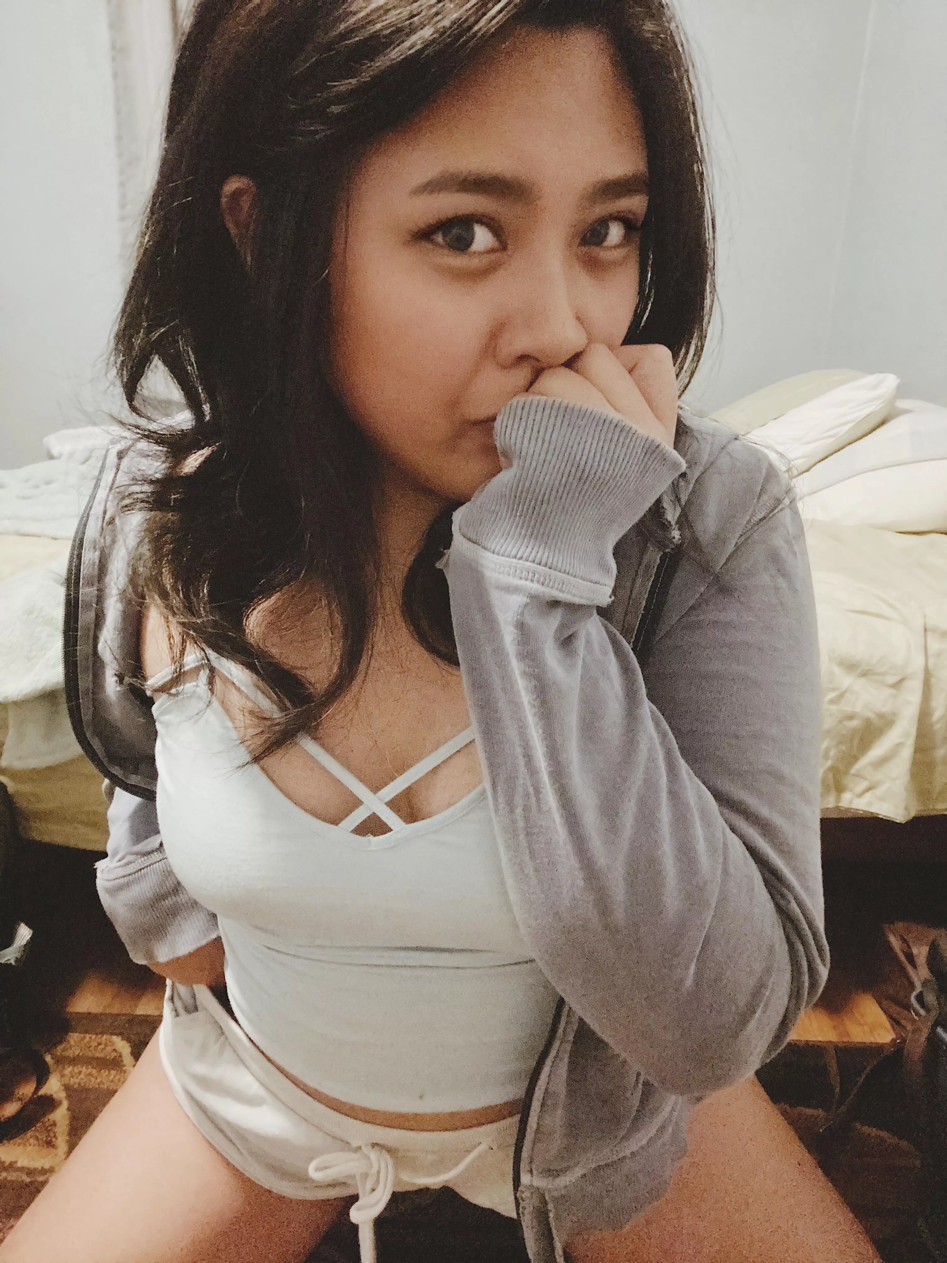 Hi, I’m your new neighbor ❣️ posted by saint-esque