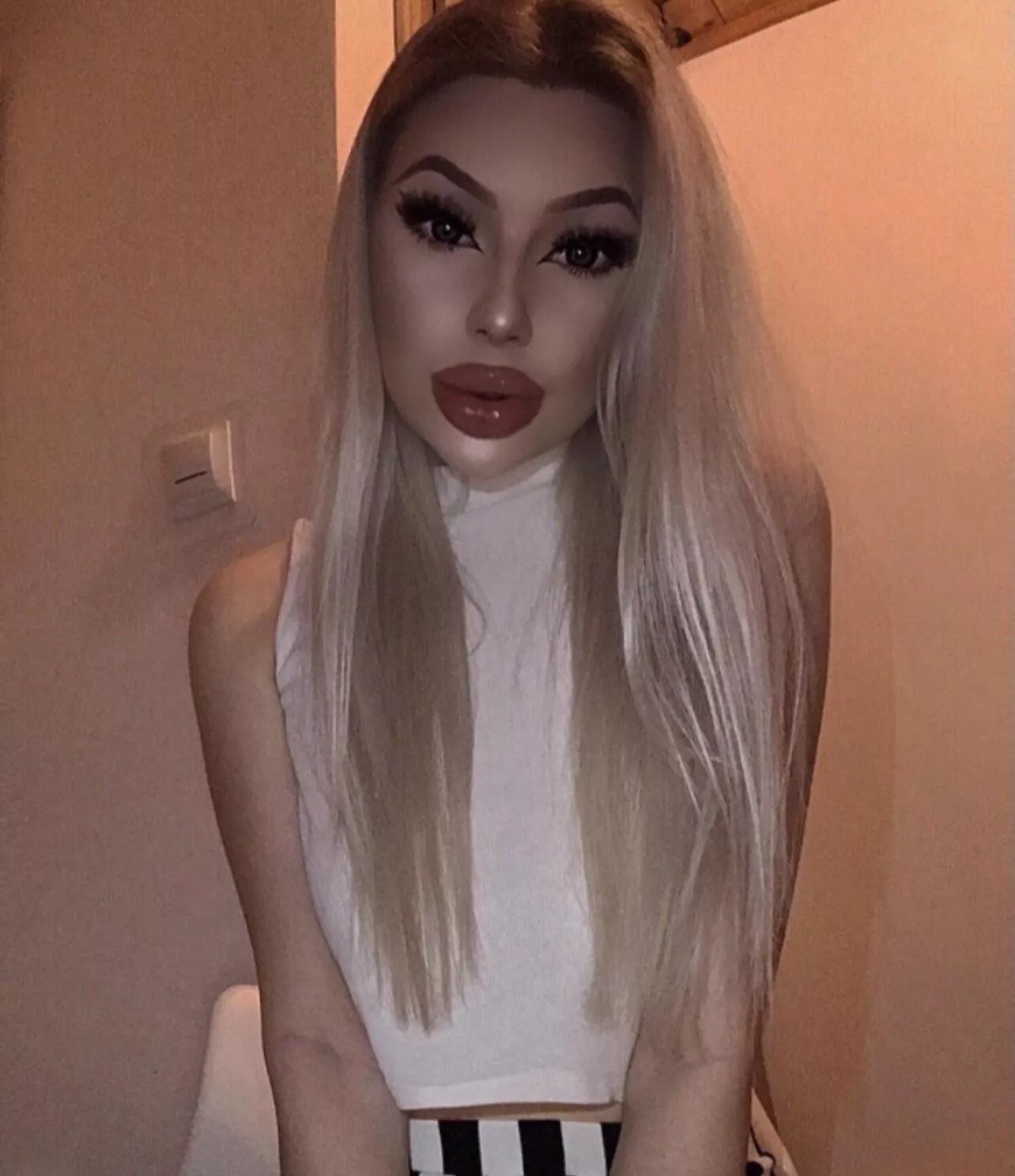 hi✨ lil baddie here💋 posted by charlotteventurax