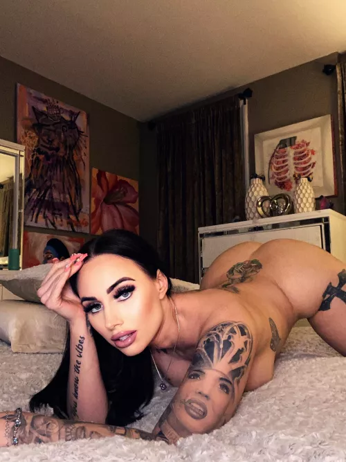 Hi! New to the page 🖤 by flowerbomb_official