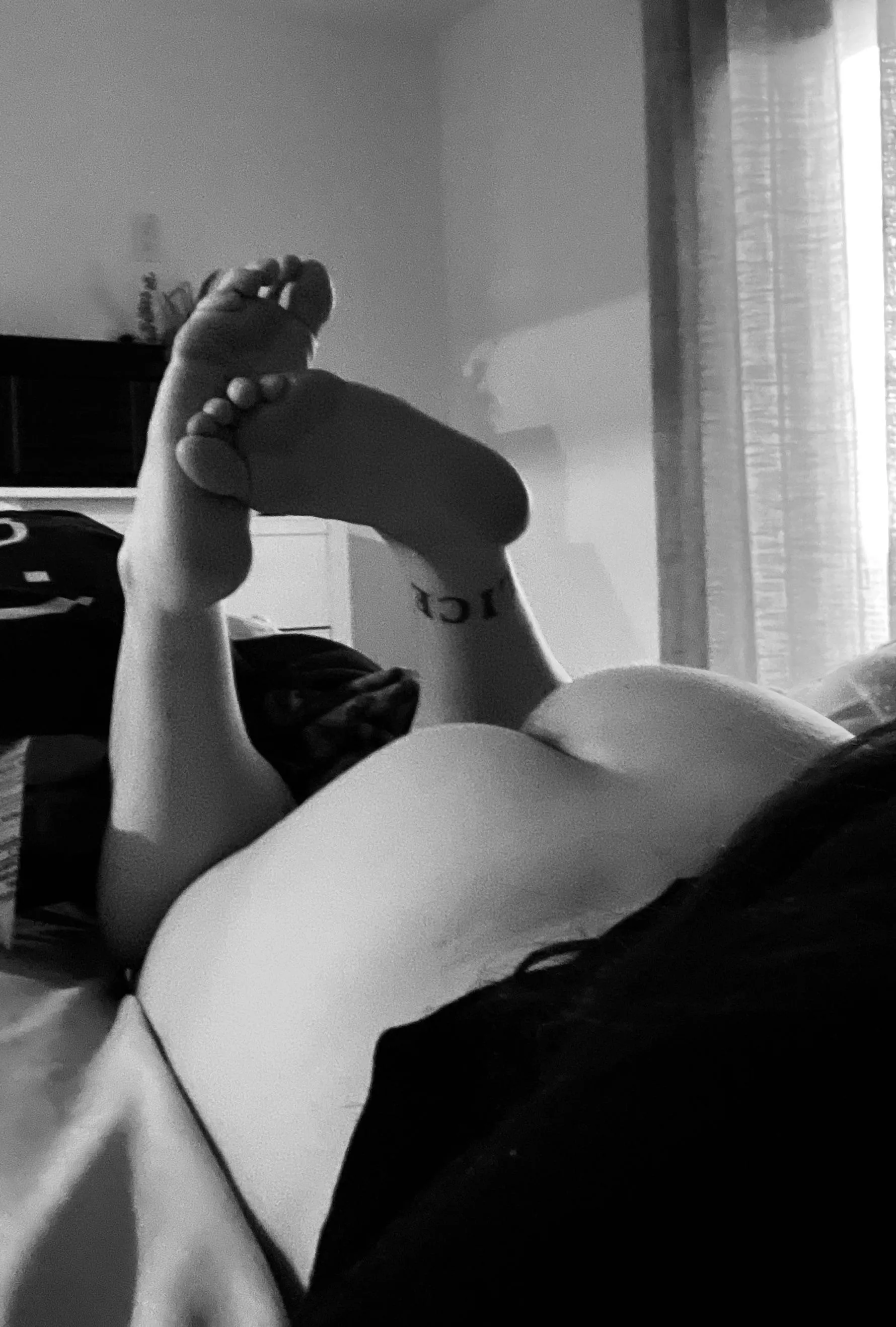 Hi 🐙 Please slap 👋🏻 posted by Missy_Dolly