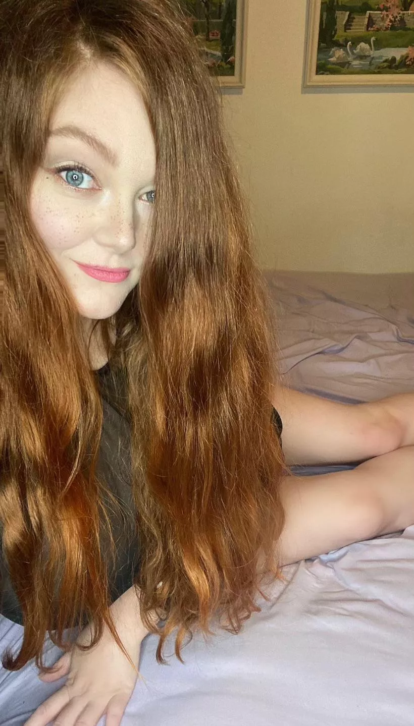 Hi :) say hello if you see this <3 xoxo posted by Toyrobot2285