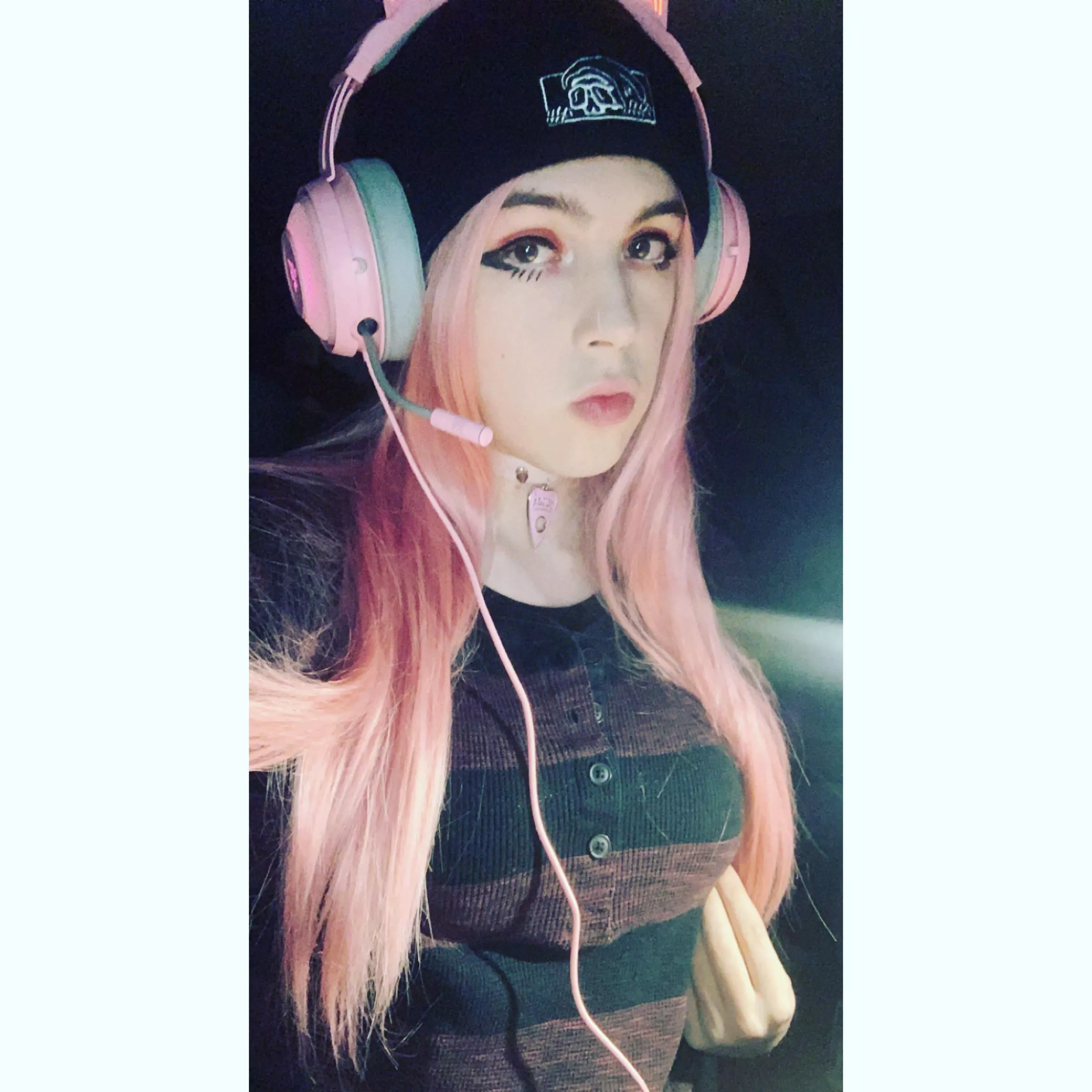 hi there posted by landoftheshmigi