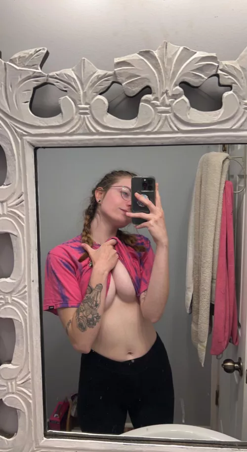 hi there 😋 by killedchees