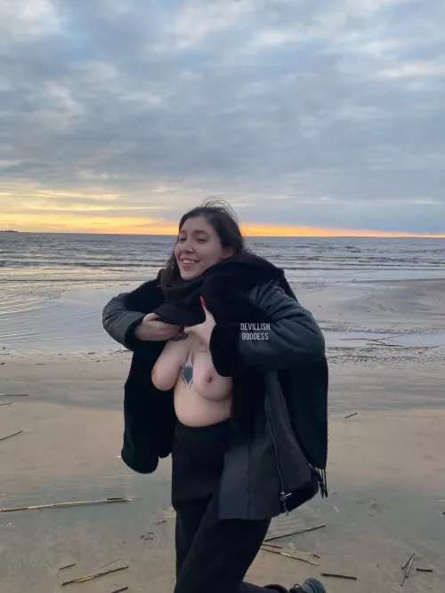 hi there~ by devillishgoddess