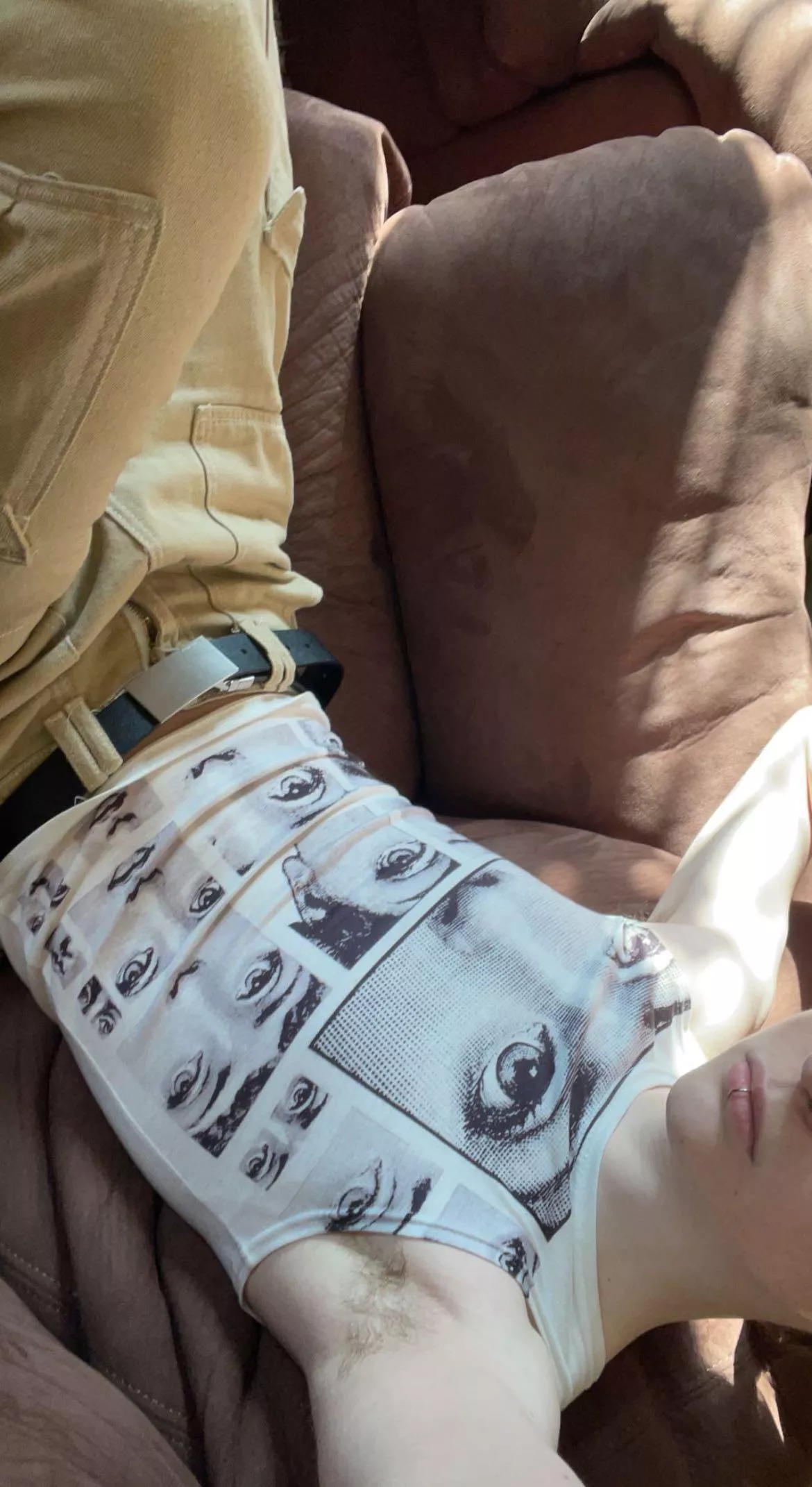 hi:3 posted by connorsonlyfanz