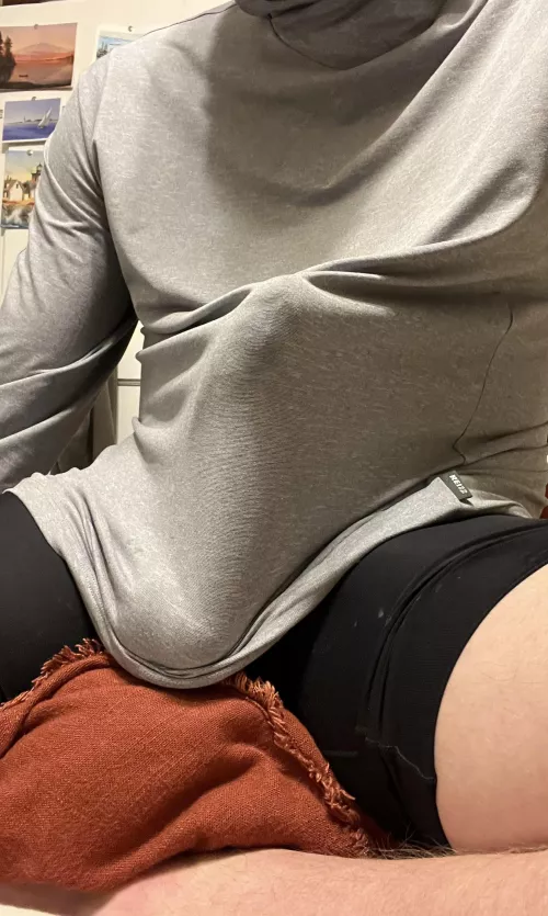 Hiding something big and beautiful by Hung_Corn