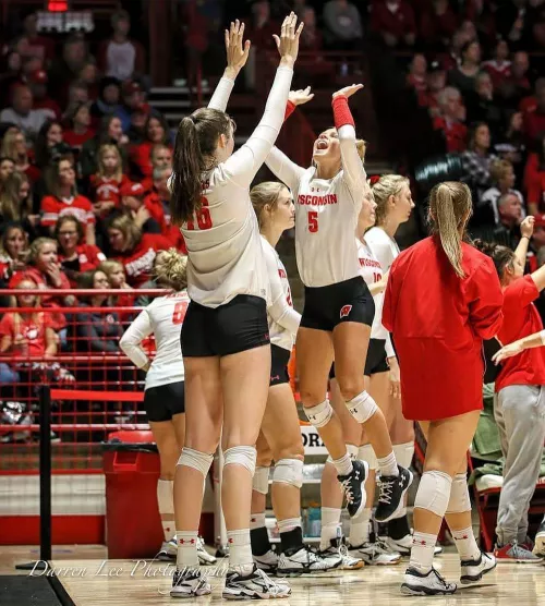 High Five by Main_Bhi_Mod