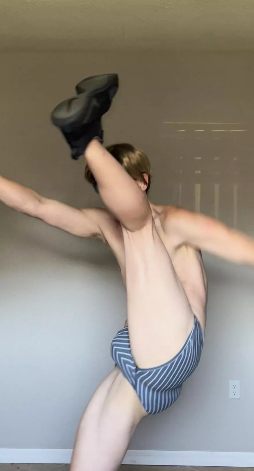 High Kick in Skimpy Underwear posted by k1ngofkrazy