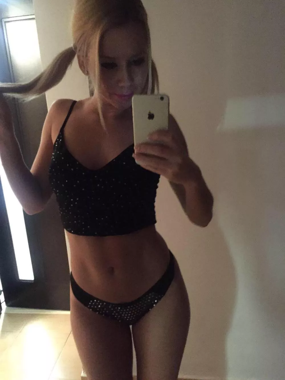 Hii🥰 posted by annafitness01