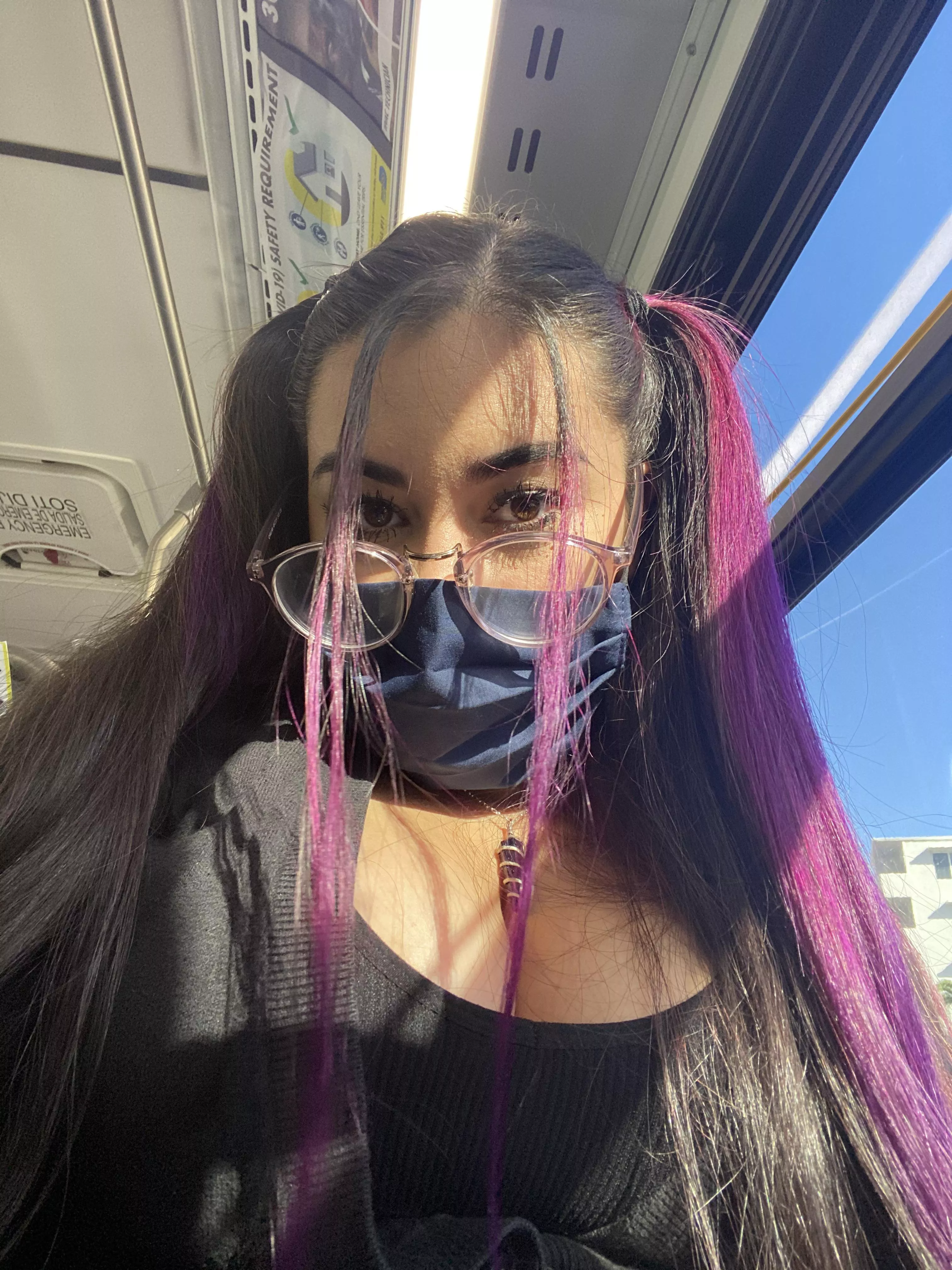 hii 💜🖤 posted by size5baby