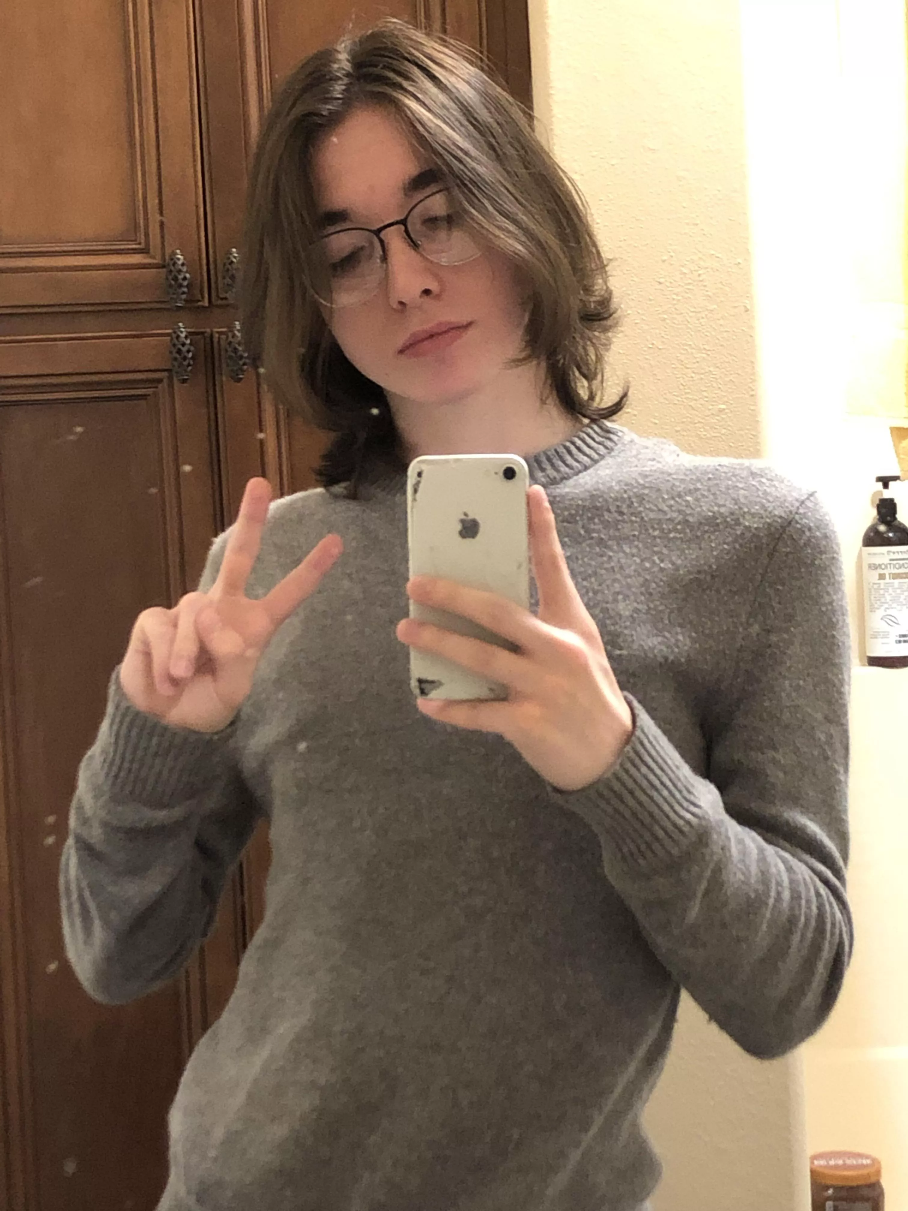 Hii. Wanna be friends? posted by slutti-femboi