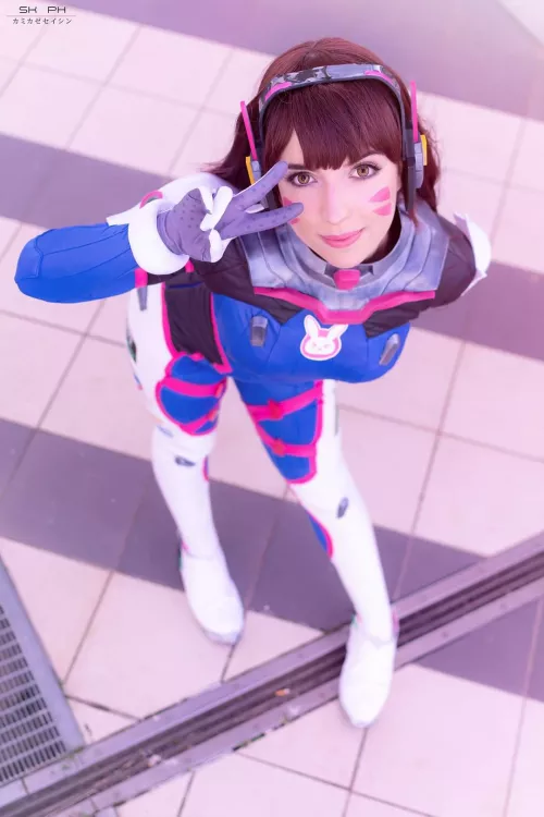 Hi!I want to share with you my D.va cosplay🐰💗 by Poterista