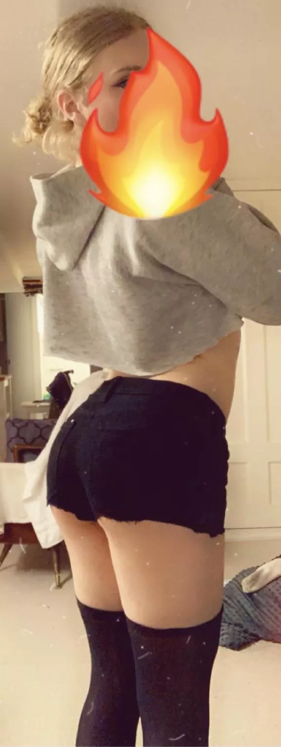 hiii felt cute posted by littlemellyy