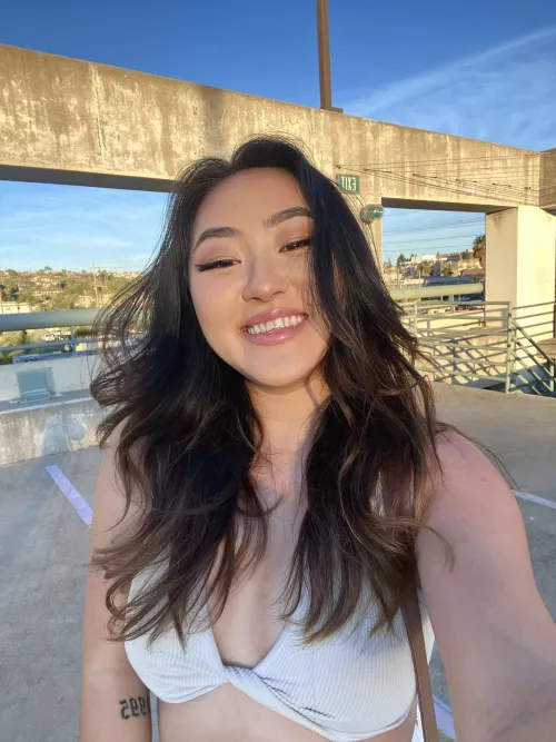 Hiiii say it back by imdebbae