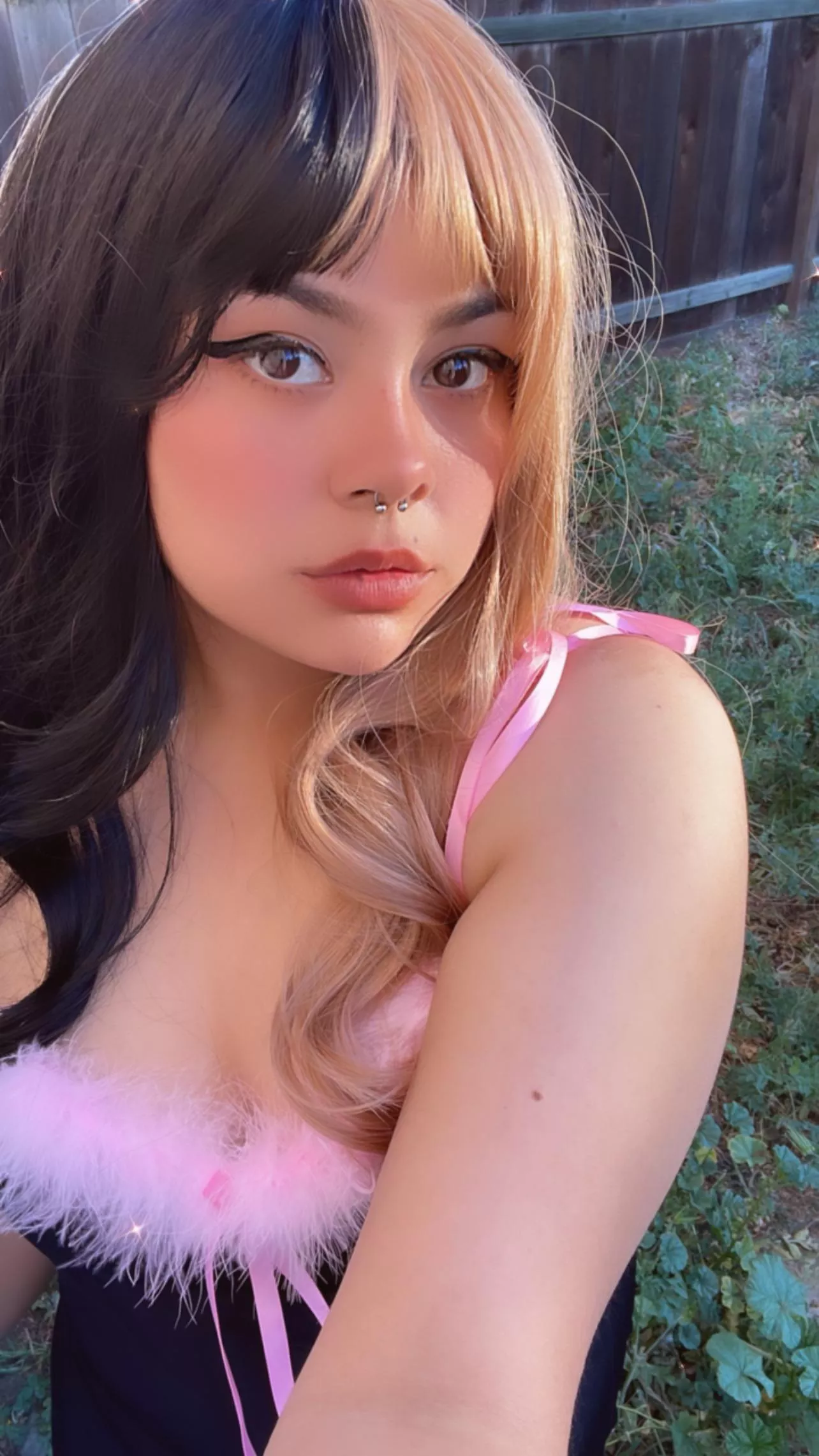 Hiiiiiiii what are you doing? posted by princessfromthesea