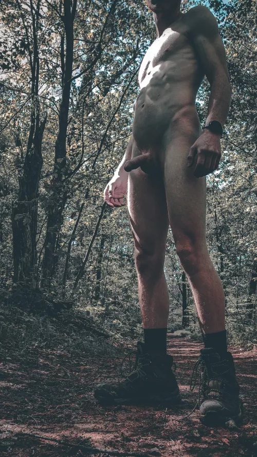 Hikes are always better when you get some sun all over by West_BiGod