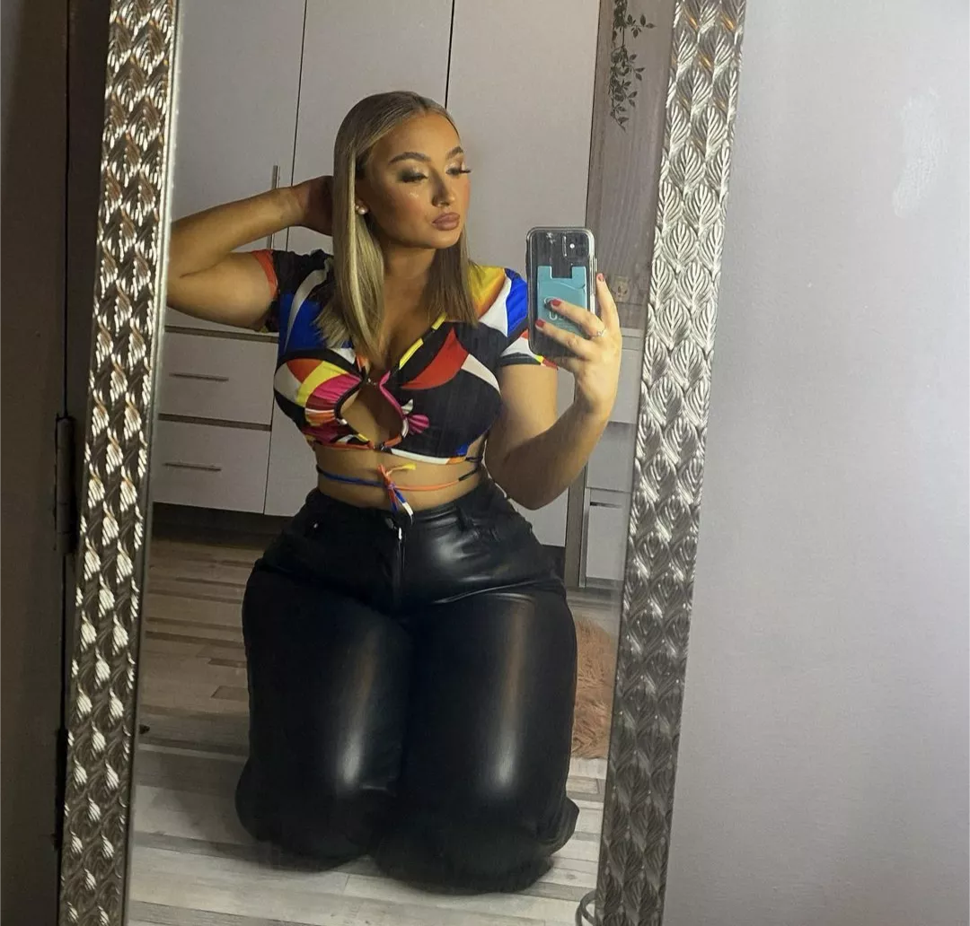 hips posted by explorer_indi