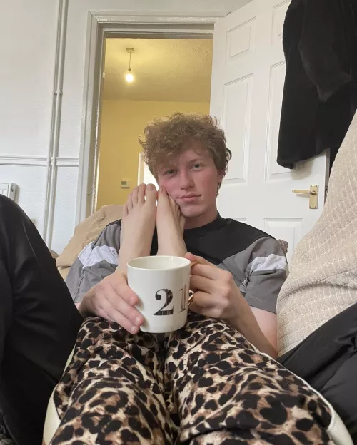 his happy place 🥰 by ember_tw1nk