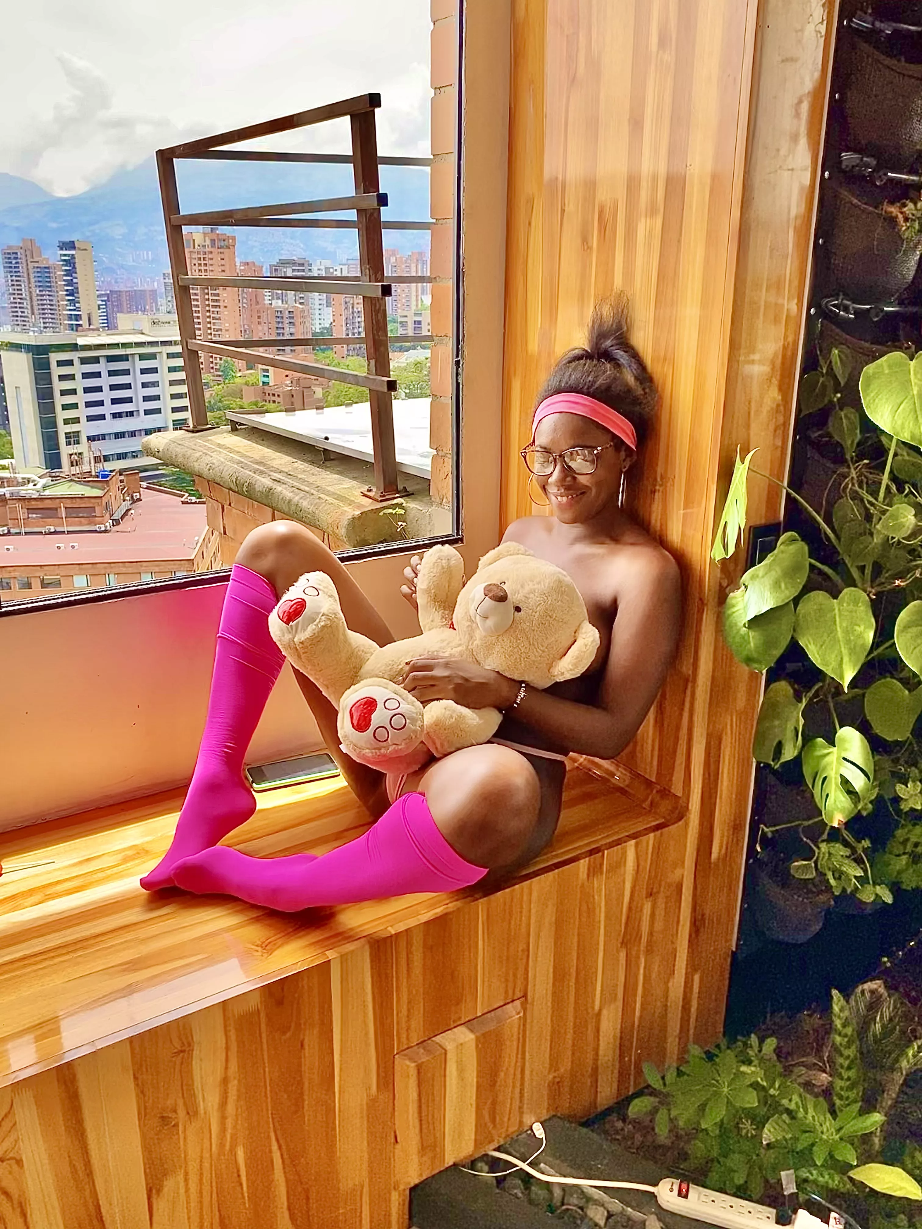 his name is mr teddy posted by jdoieo