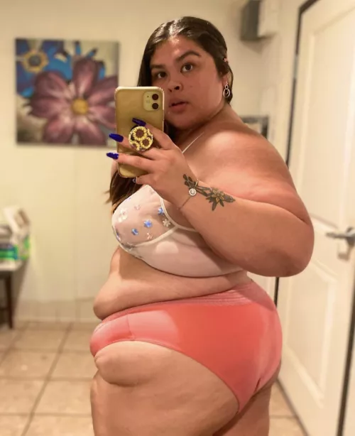 Hit me up😋 by IndependentCredit836