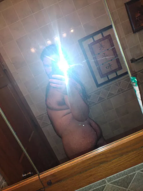 hit that 🔺 if you'd smash by BigPapaSquatch