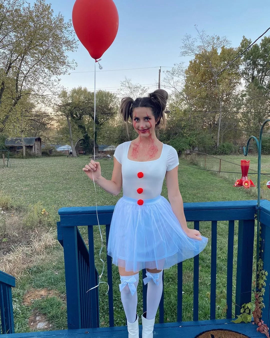 Hiya, Georgie! posted by WarmObserver