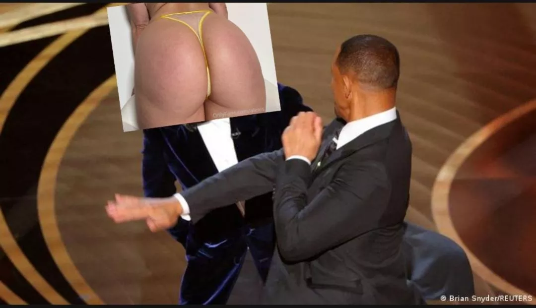 hmm posted by splitting-the