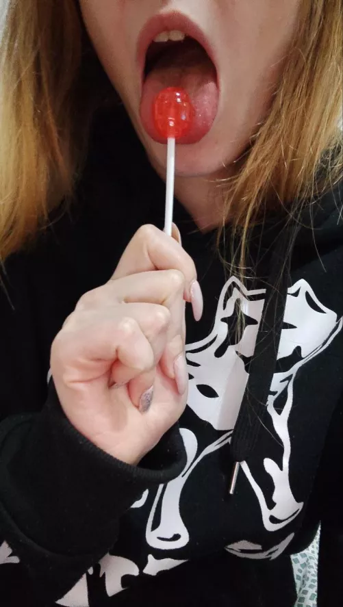 hmm i want it 😍 by Legitimate_Poetry_92