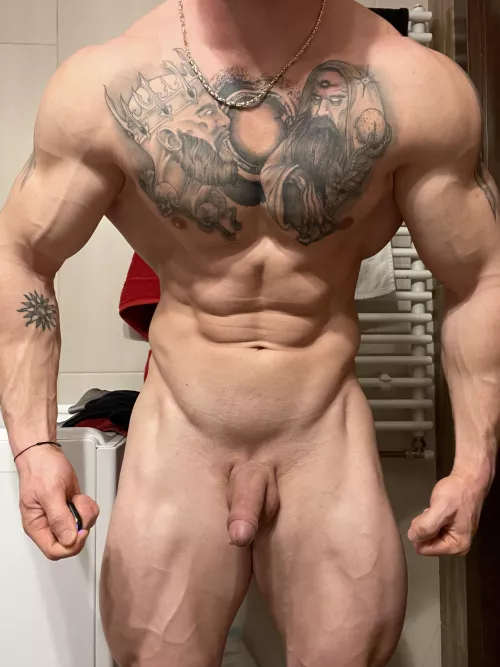 Hmmm 🤔 (26) by Bodyouwant33