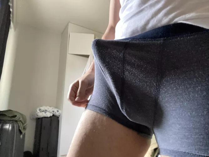 Hmmm ? by Competitive-Ad-8252