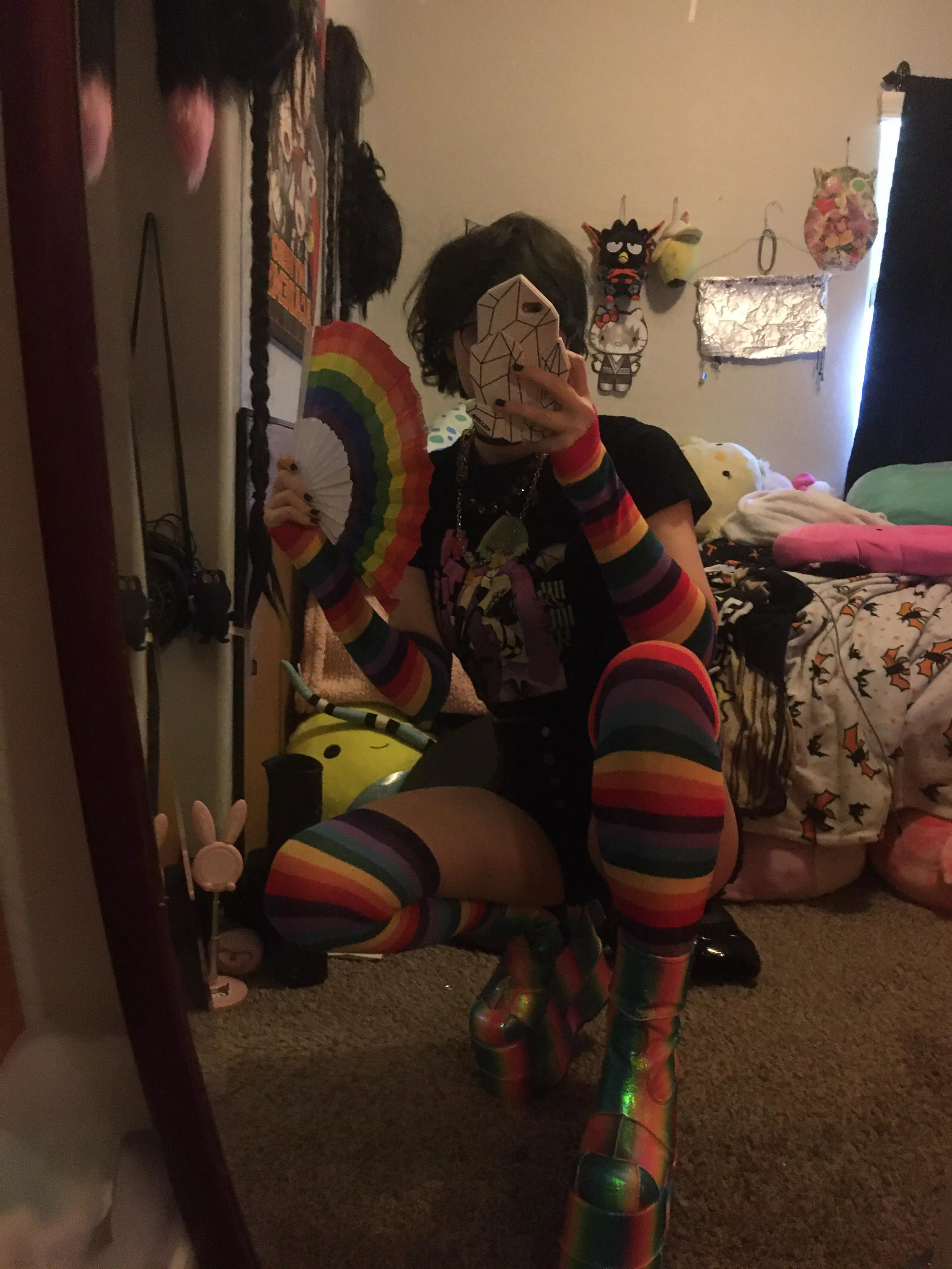 Hmmm still needs more rainbows, happy pride everyone! posted by BrokenBunnies